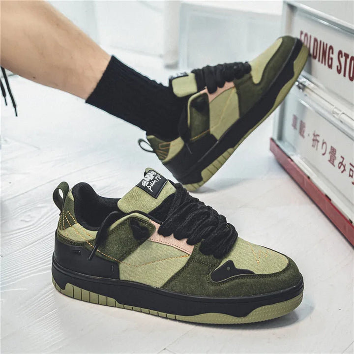 Urban Classic Sneakers