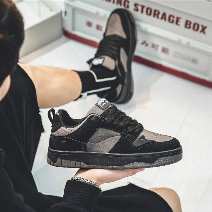 Urban Classic Sneakers